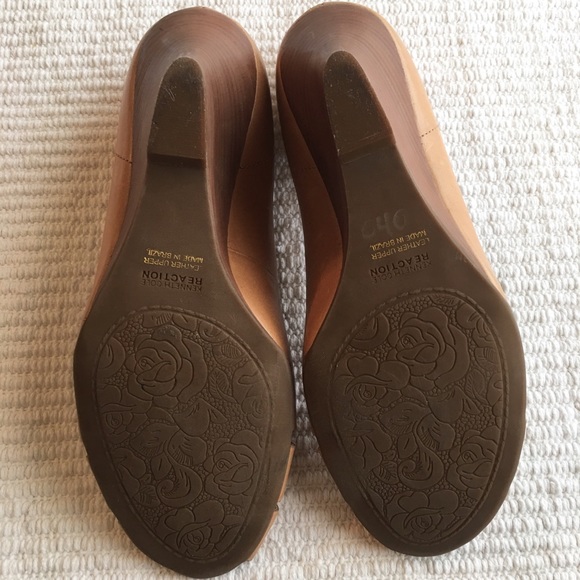Kenneth Cole Tan Wedge Shoes - Brown Wedges - Picture 5 of 8